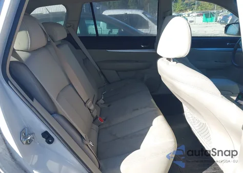 2011 Subaru Outback 2.5I Premium из США, поврежденный, VIN 4S4BRCCCXB3404023